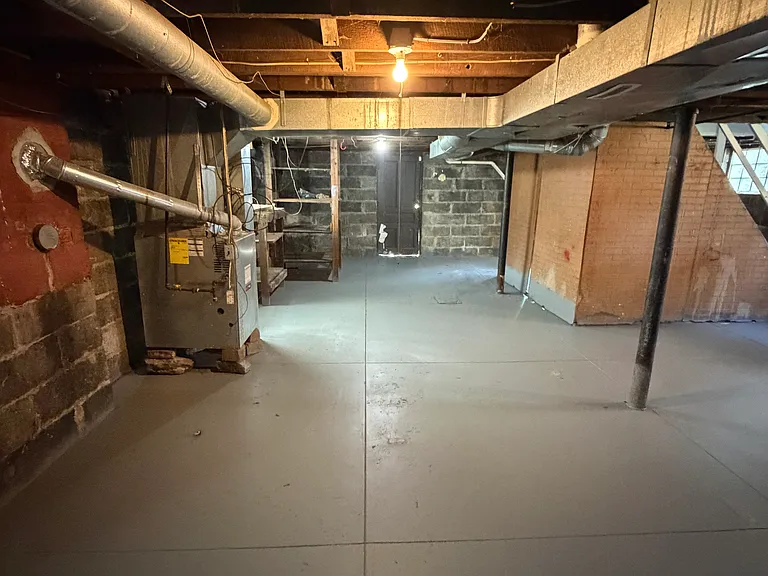 345 Crestline Ave — Photo 13