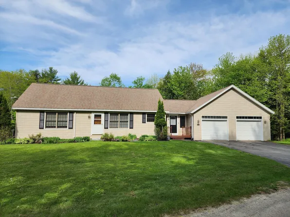 8 Loon Cove Road, Livermore, ME 04253