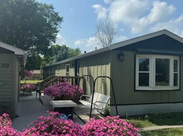 713 N Dewey St, Spencer, SD 57374