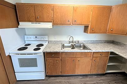 1st image of 2103 4th Ave SE #15928560