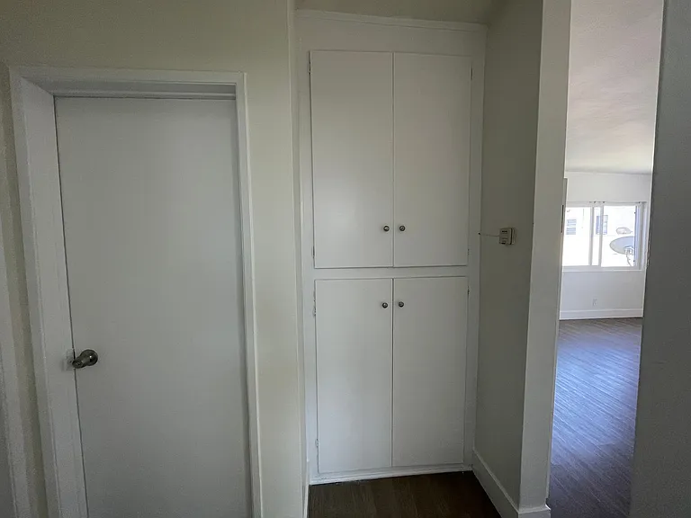 1101 Saint Louis Ave #7 — Photo 21