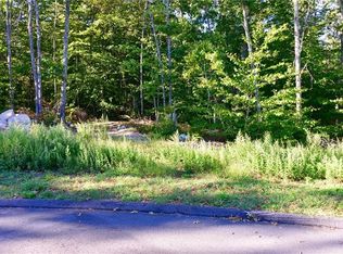 16 Fallon Trl, Westerly, RI 02891