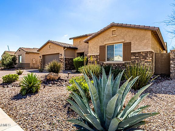 3rd image of 9753 W ROWEL Road