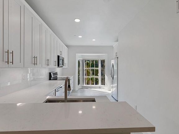 4th image of 474 Juno Dunes Way
