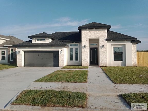5th image of 4703 River Oak Cir