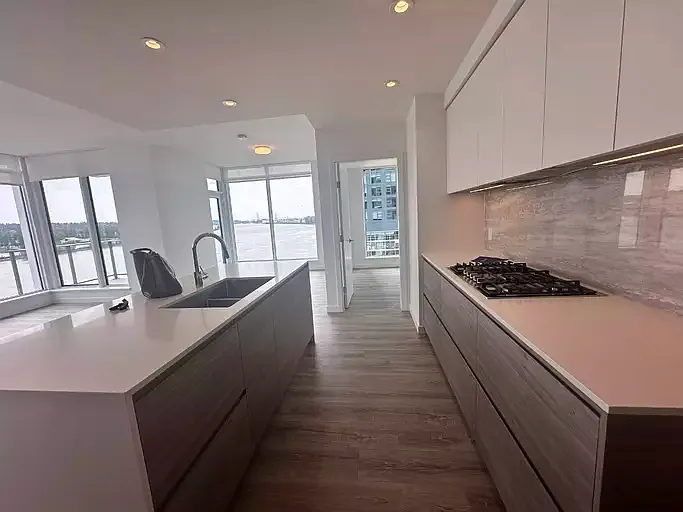 660 Quayside Dr #1A — Photo 2