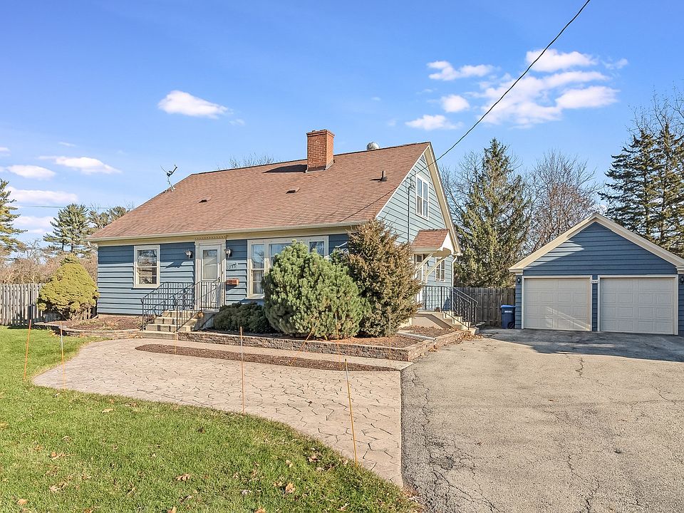 Welcome to 1046 N 5th Avenue