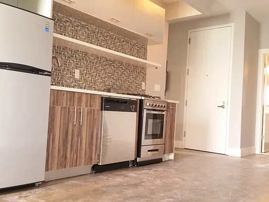 Rented by Evergreen Apartments BK | media 4