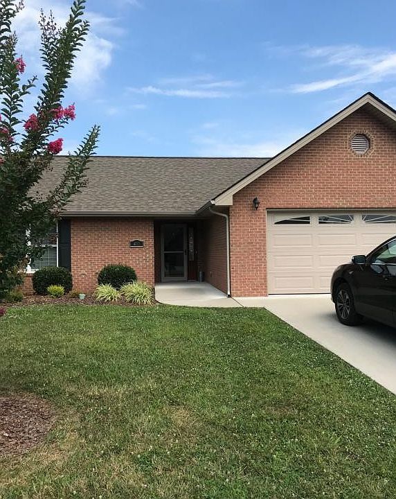 1st image of 2100 Pleasant View Dr #403