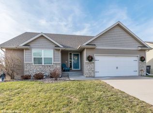 1836 SE Clover Ridge Dr, Ankeny, IA 50021