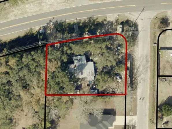 6829 E Bay Blvd, Navarre, FL 32566