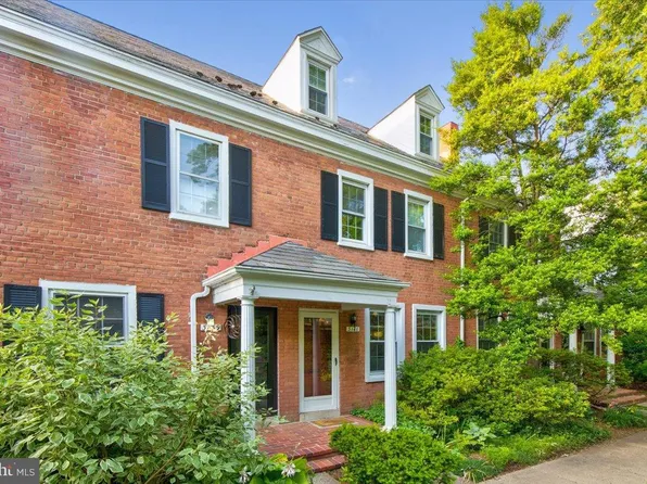 3141 S Stafford St, Arlington, VA 22206