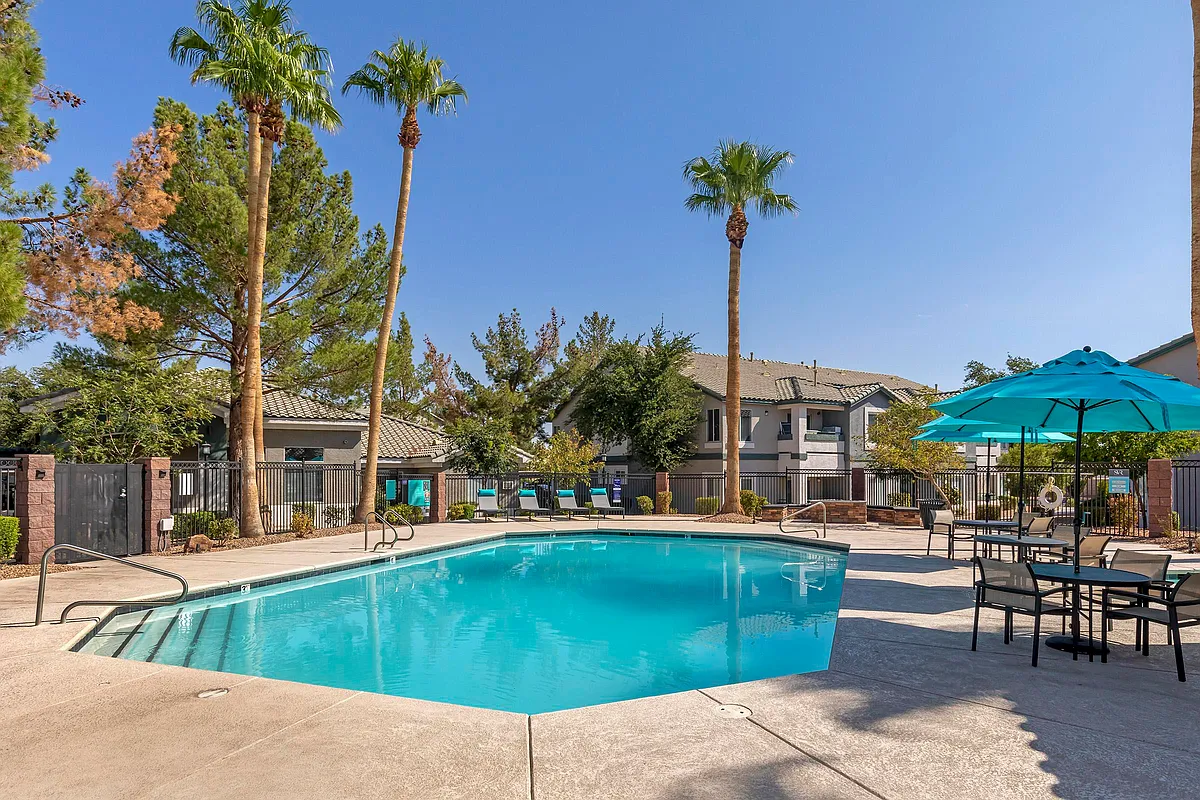 Building Photo - South Valley Ranch