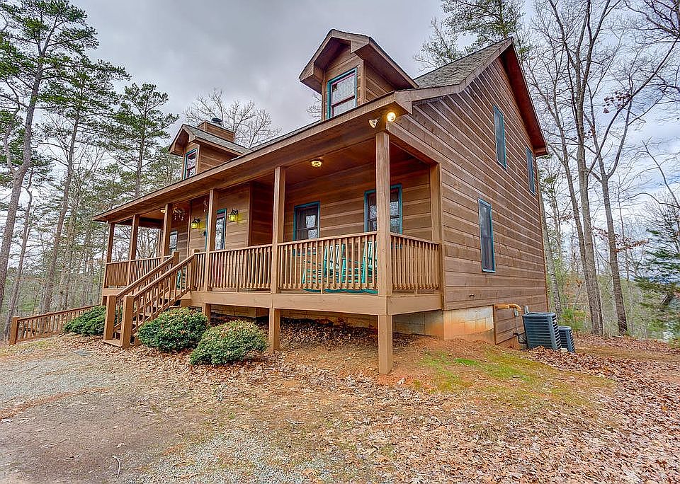 2nd image of 540 Spalding Cir #3