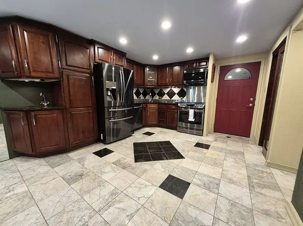 8824 E Florida Ave APT 102, Denver, CO 80247