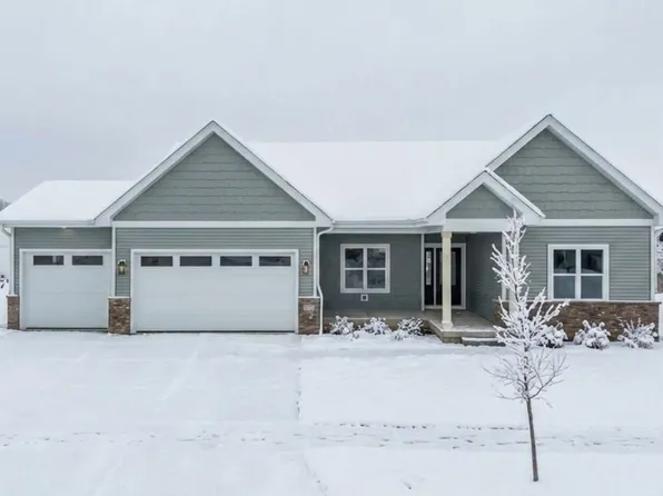 7712 Larkspur Lane, Deforest, WI 53532