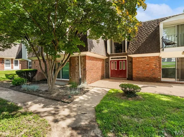 1051 Lafayette Ct APT A, Collinsville, IL 62234