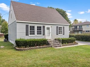 114 W Wisconsin Ave, Silver Lake, WI 53170