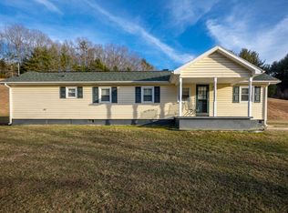 339 Cardinal Rd, Galax, VA 24333