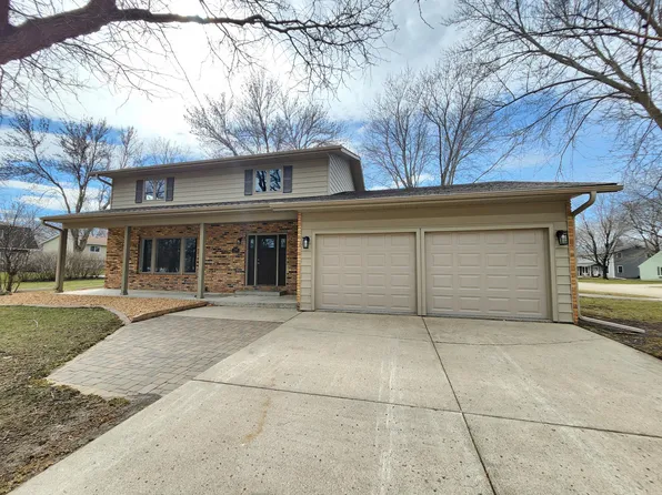 1260 Truman Ave, Owatonna, MN 55060
