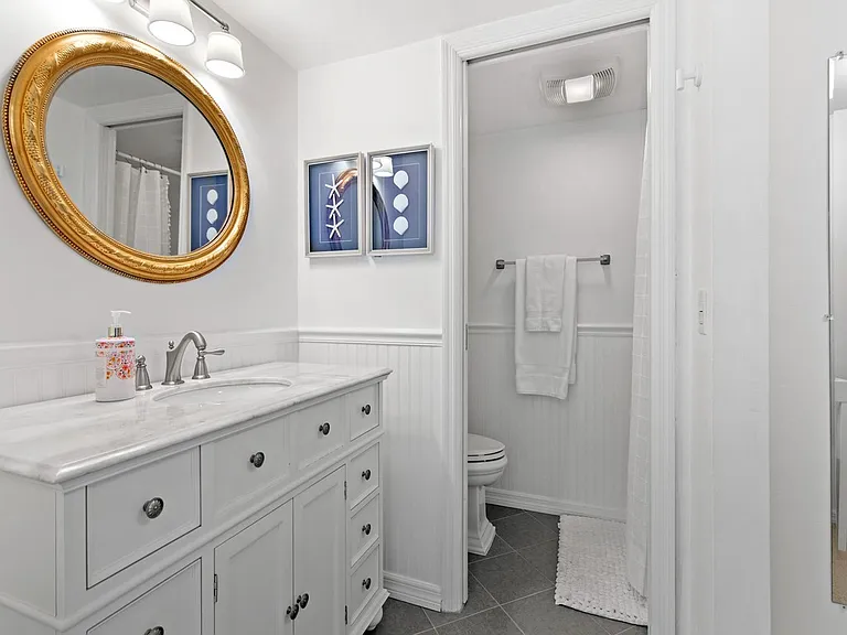 4141 Ocean Dr #401 — Photo 16