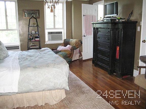 3rd image of 275 Cpw APT 5A