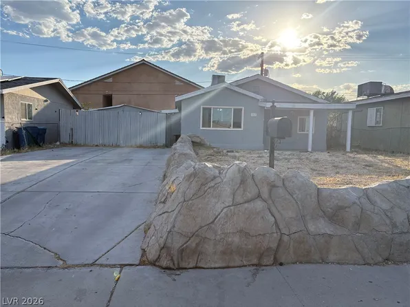 2517 Magnet St, North Las Vegas, NV 89030