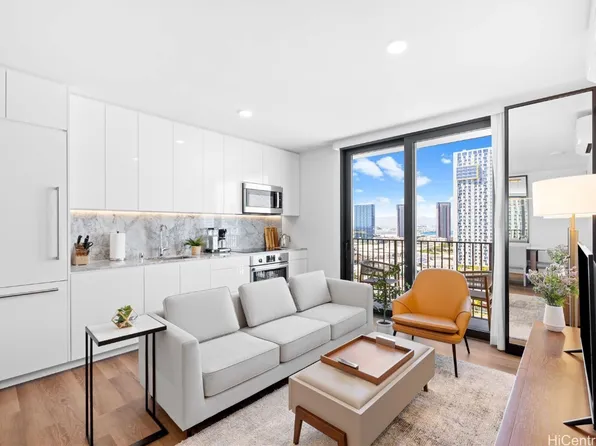 987 Queen St #2003, Honolulu, HI 96814