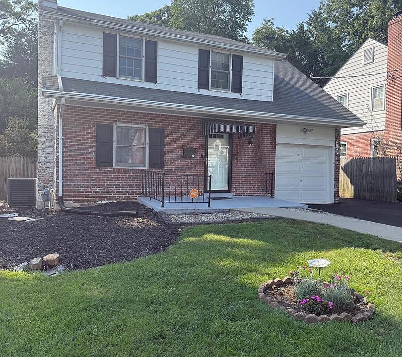 1st image of 207 Atkins Ave