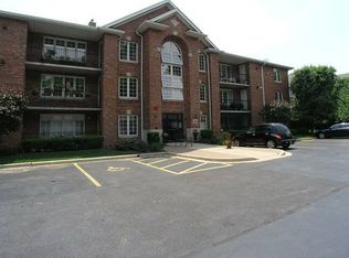 5649 S. Cass Ave. #307, Westmont, IL