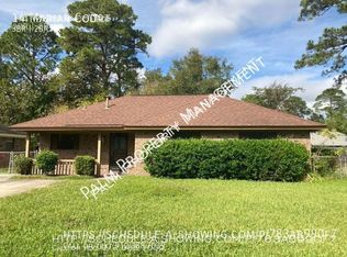 14 Marian Ct, Savannah, GA 31406