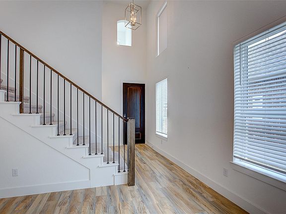 2nd image of 4080 Anglers Way
