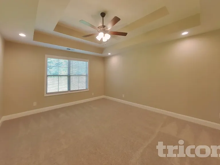 1059 Spicer Dr — Photo 6