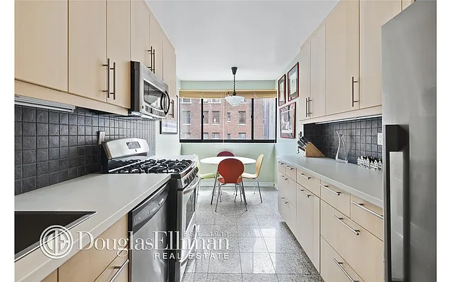 Sold by Douglas Elliman | media 5