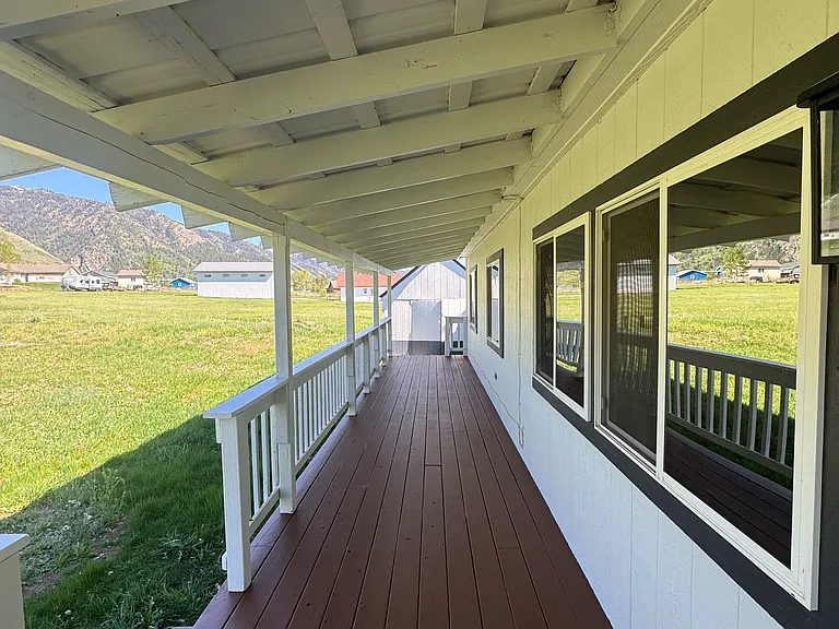 299 Cedar Creek Dr — Photo 30