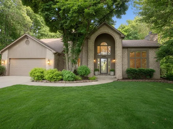 6985 Springcrest Ct, Clarkston, MI 48346
