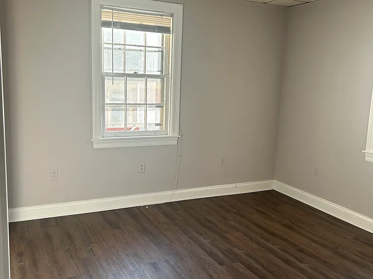 4 E Athens Ave #203 — Photo 11