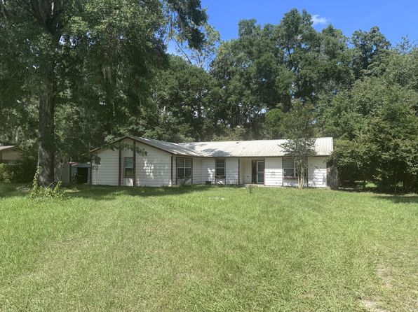 357 SE Mohawk Way