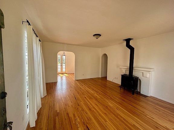 3rd image of 2448 Adams Ave APT 2