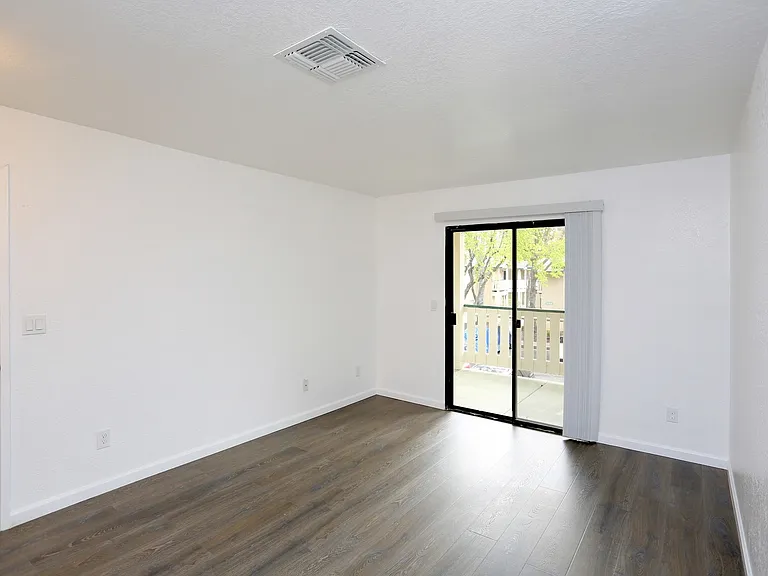 3271 Azevedo Dr — Photo 46