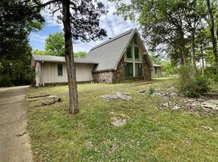2209 Apache Rd NW, Huntsville, AL 35810