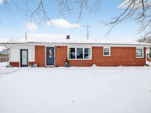 453 S Scotty Dr, Brownstown, IN 47220