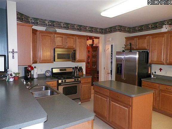 5th image of 4886 Lawson Dr