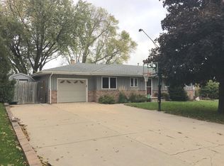 1610 Plainview Ln, Albert Lea, MN 56007