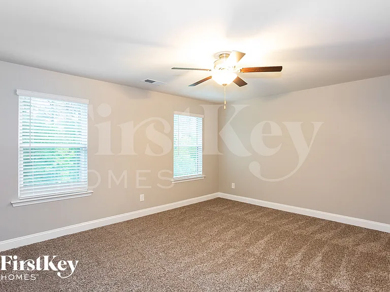 2031 Cypress Village Dr NW — Photo 7