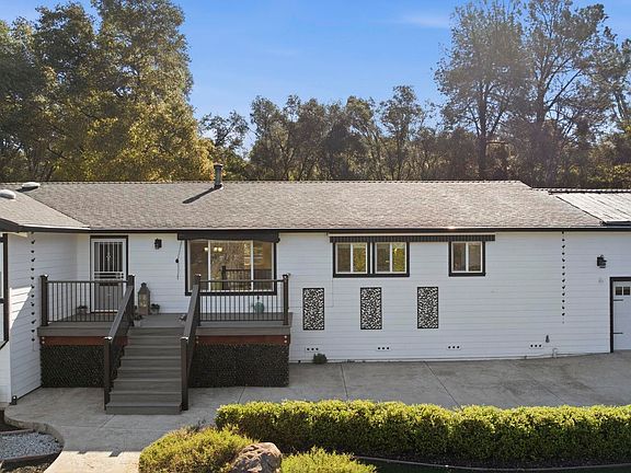 3rd image of 14580 Booker Rd