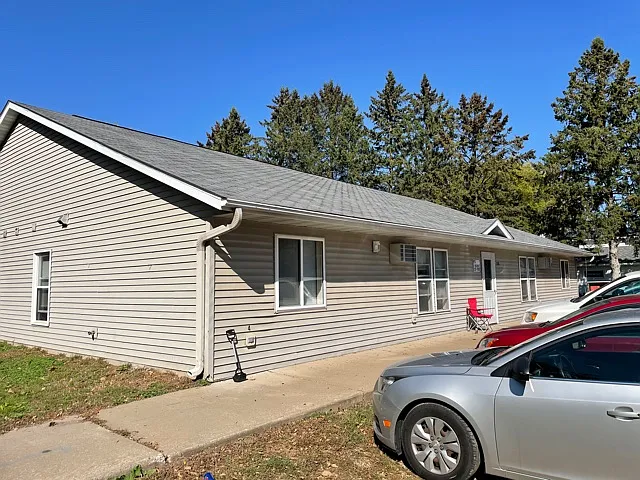 316 3rd Ave W #4