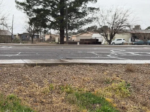 381 E Us Highway 70, Pima, AZ 85543