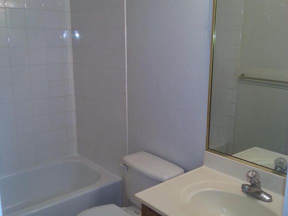 5th image of 2704 N 40th St