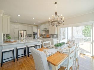 12975 Old Course Dr, Roswell, GA 30075